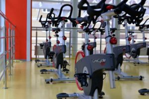 Spinning: benefici e controindicazioni di un workout intenso